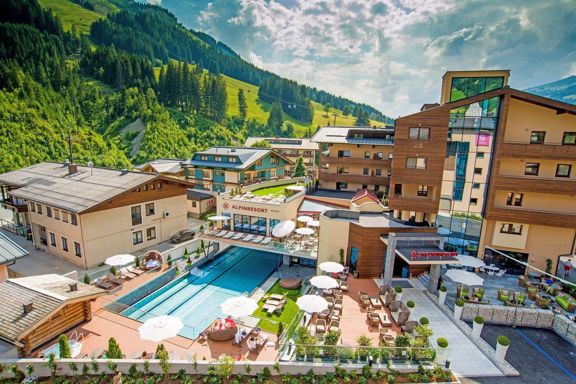 Landhaus Aamadall Im Alpinresort Sport & 2* Saalbach-Hinterglemm