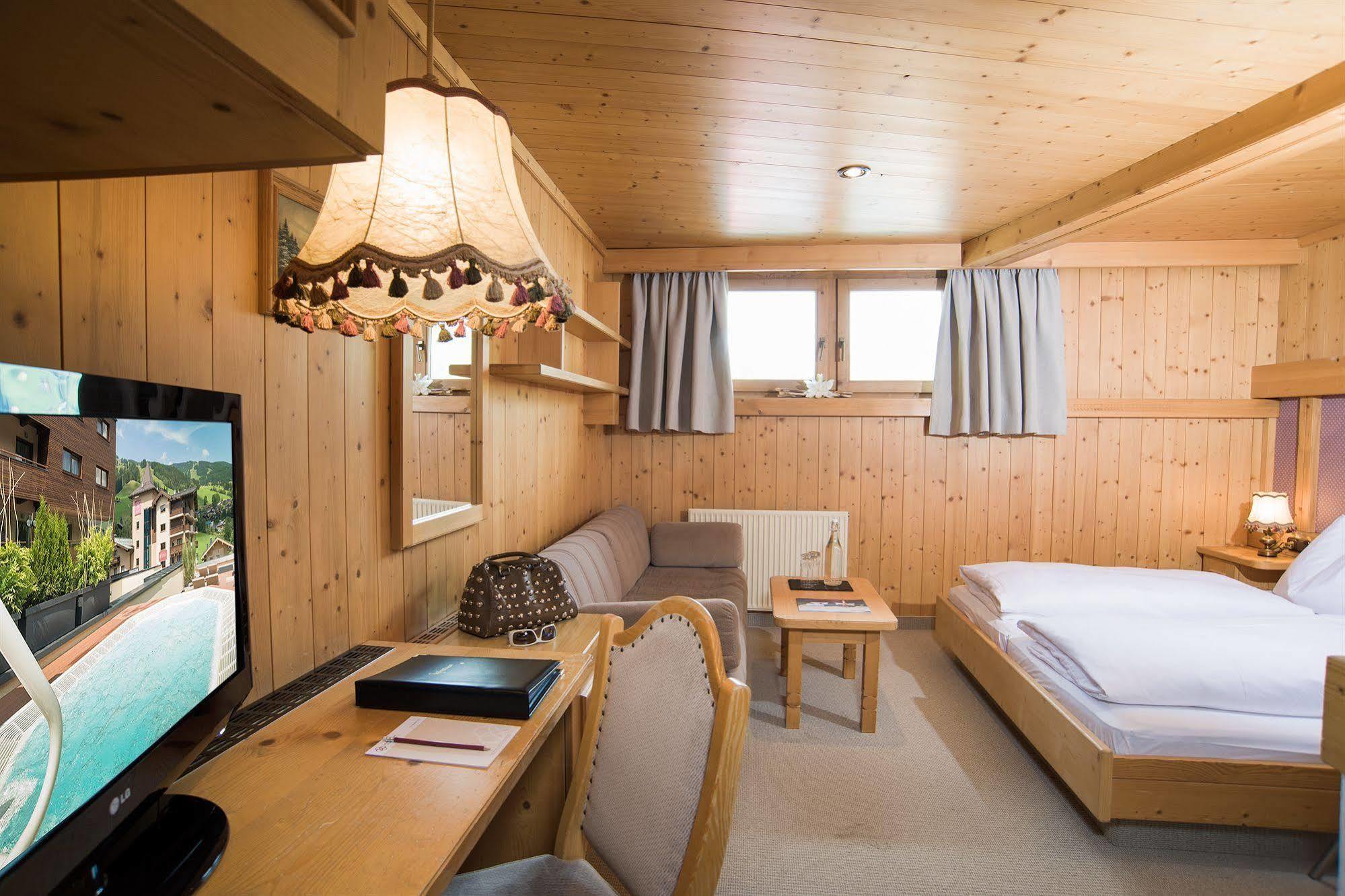 Landhaus Aamadall Im Alpinresort Sport & Khách sạn 2*
