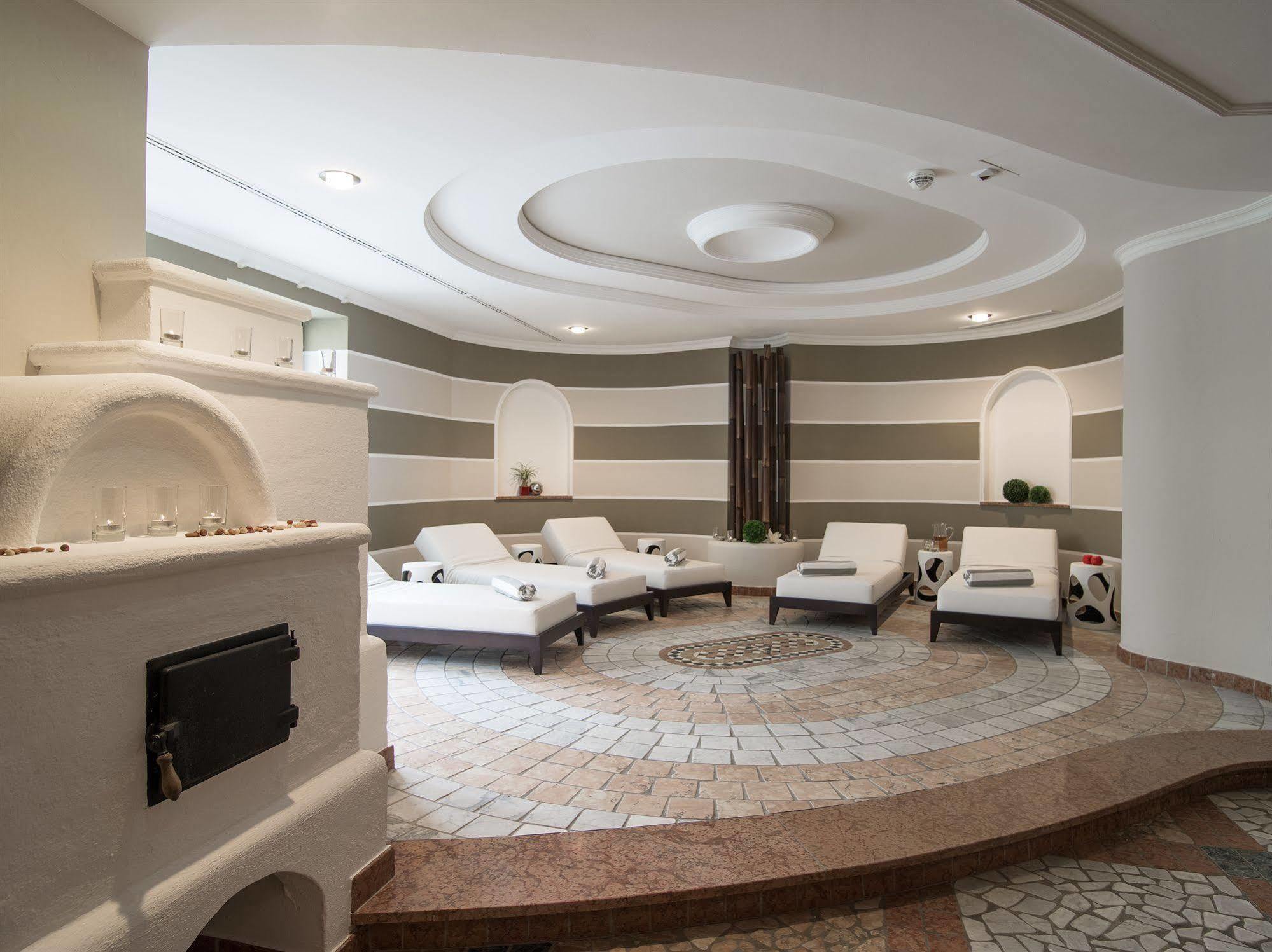 Landhaus Aamadall Im Alpinresort Sport & Khách sạn 2*