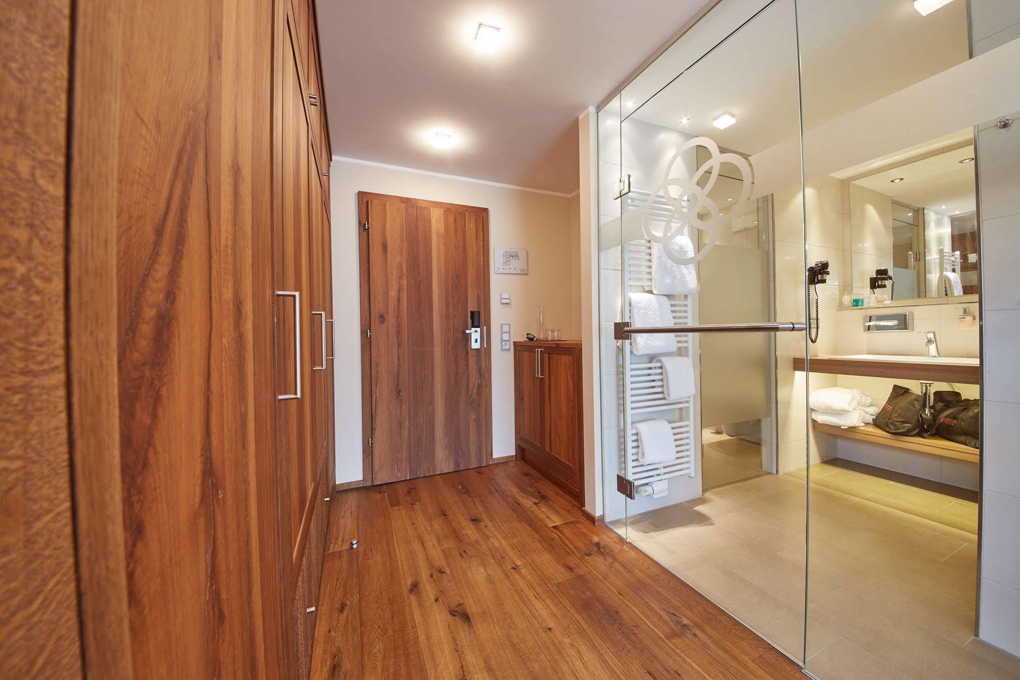 Landhaus Aamadall Im Alpinresort Sport & Khách sạn Saalbach-Hinterglemm
